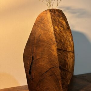 Tömör diófa váza- 30 cm